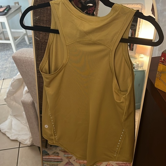 Lululemon running tank - Picture 2 of 2